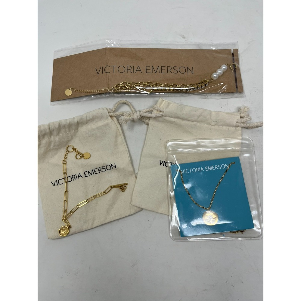 Victoria Emerson Lot Necklace‎ and 2 Bracelets Gold Tone See Decription